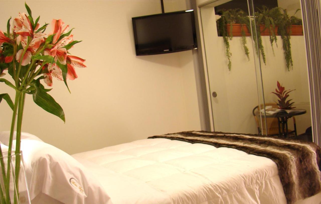 Hostal Media Luna Trujillo Szoba fotó